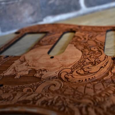 Handcrafted Cherrywood Pickguard for Fender Stratocaster HSS/SSS – Laser-Engraved Unique Design image 4