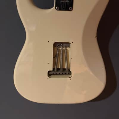 Fender Stratocaster 2018 - Olympic White image 4