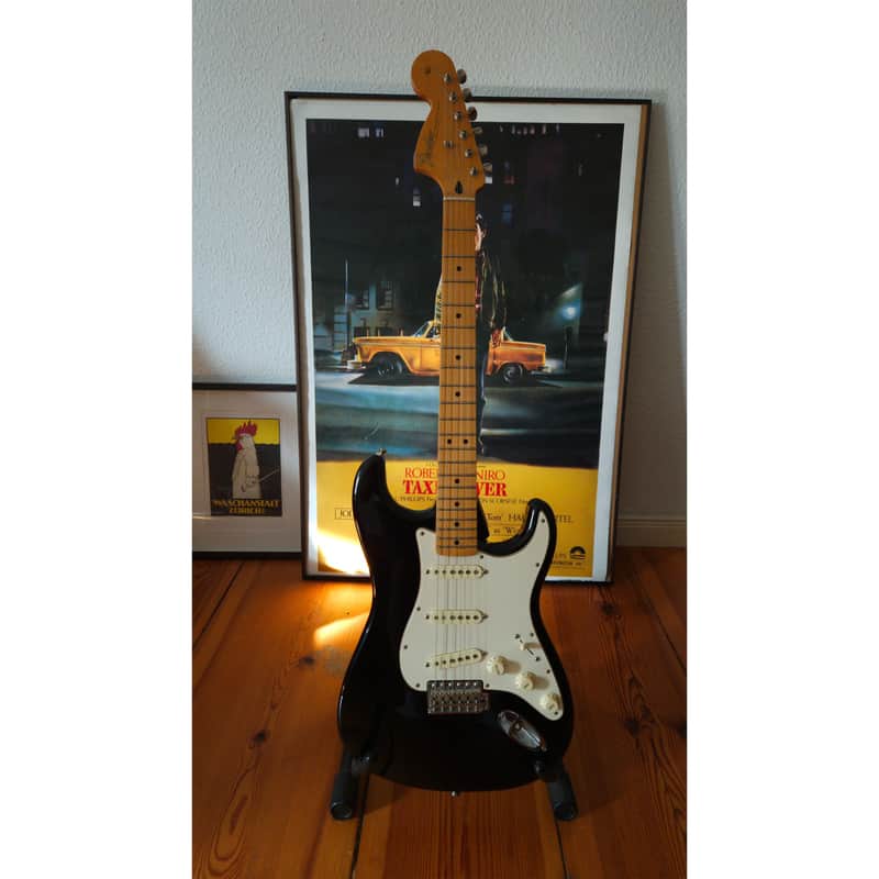 Fender  MIM Jimi Hendrix Stratocaster 2015 - Black image 1