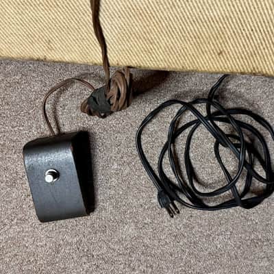 Gibson Explorer GA-18 Tweed Vintage Tube Guitar Combo Amp 1x12" Vibrato 1960 image 17