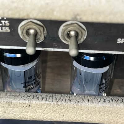 Fender Bandmaster 6G7-A 40-Watt 2x12" Piggyback Guitar Amp 1961 - 1962 - Blonde image 12
