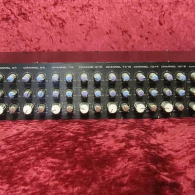 Samson PL1602 16 Channel Mixer image 1