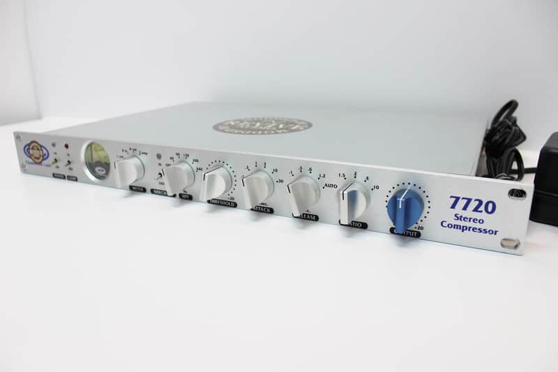 Revive Audio Modified Chameleon Labs 7720 Stereo Compressor image 1
