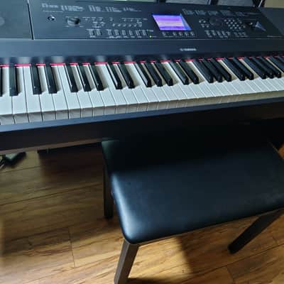 Yamaha DGX660