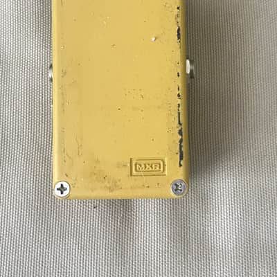 MXR M104 Distortion + 1987 - 1994 Yellow image 5