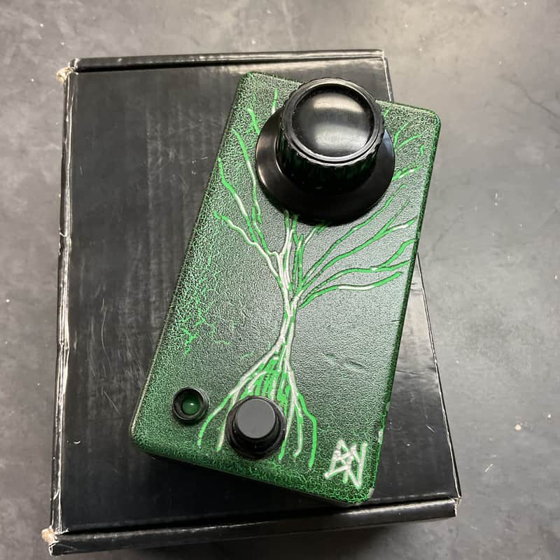 Black Hawk Fangorn Fuzz - Green Crackle image 1