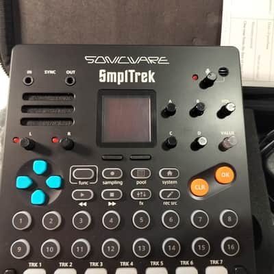 Sonicware SmplTrek Portable Production Sampler 2022 - Present - Black image 1