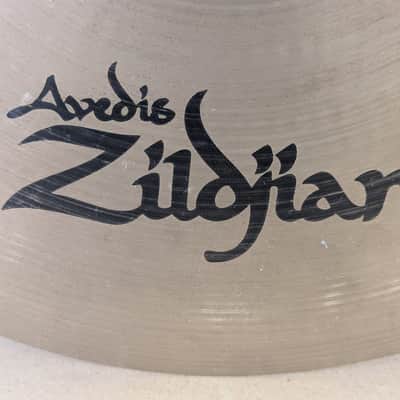 Zildjian 16" A Series Medium Thin Crash Cymbal 1982 - 2012 - Traditional image 6