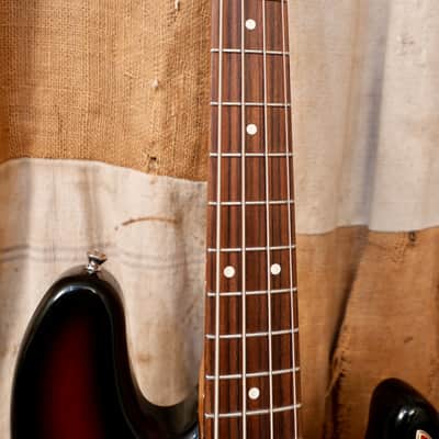 Fender '62 Reissue Jazz Bass AVRI Stack Knob 1993 - Sunburst image 6