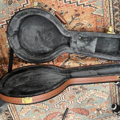 Gretsch G9320 New Yorker Deluxe Mandolin WITH EPIPHONE A-Style MANDOLIN CASE image 11