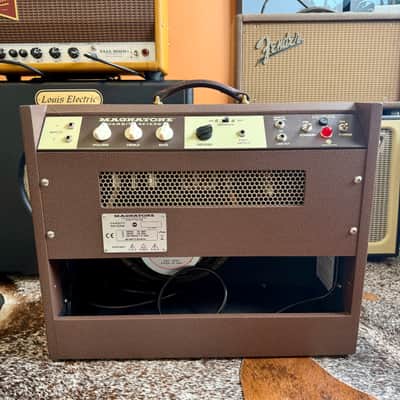 Magnatone Varsity Reverb 15-Watt 1x12" Guitar Combo (2017 - Present) image 6