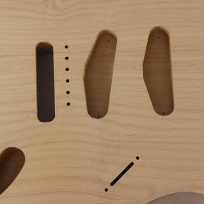 Unfinished Alder SSS Strat Stratocaster body Fits Fender neck J1547 image 2