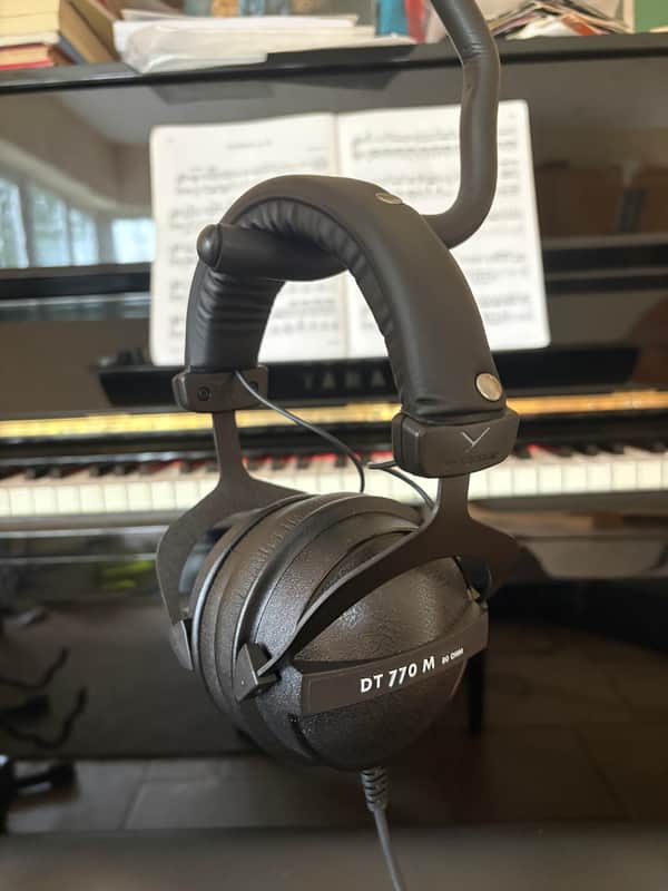 Beyerdynamic DT 770M Closed Back Headphones 2010s - Black image 1