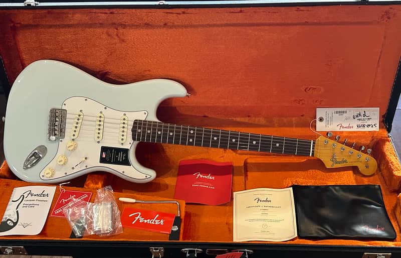 Fender American Vintage II 1965 Stratocaster  2025 - Sonic Blue / 7lbs. 11.5oz. #V2554025 image 1
