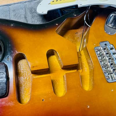 Fender ST-62 Stratocaster, MIJ 1991 - Sunburst image 21