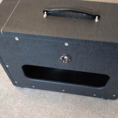 Suhr Bella 44-Watt Guitar Amp Head + 1×12 Cab (Mahogany Panels, Black Tolex) image 9