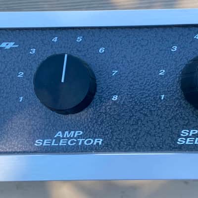 Ampeg PBSB Amp and Speaker Switcher image 1