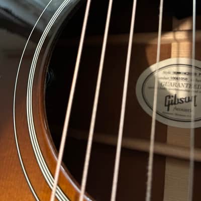 Gibson Hummingbird Pro 2011 - Vintage Sunburst image 18