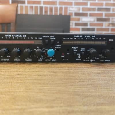 Urei LA-22 2-Channel Compressor / Limiter / Expander 1980s - 1990s - Black imagen 3