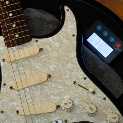 Fender Standard Stratocaster with Rosewood Fretboard 2004 - Black With EMG David Gilmour Pickup Set image 12