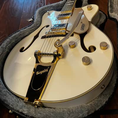 Gretsch G5422TG Electromatic Double Cutaway Hollow Body with Bigsby, Gold Hardware - Snow Crest White image 18