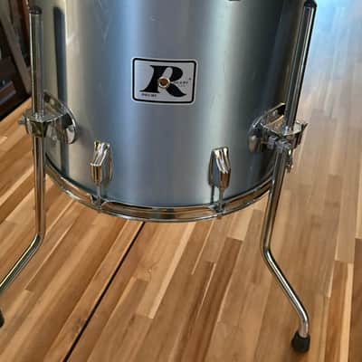 Rogers XP8 1980-1981 - Silver Mist wrap image 13