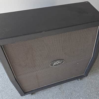 Peavey Triple XXX Slant 4x12" Cab image 3