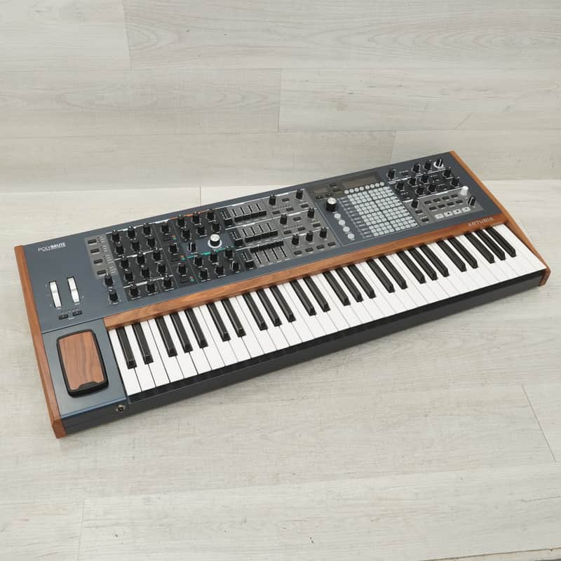 Arturia POLYBRUTE