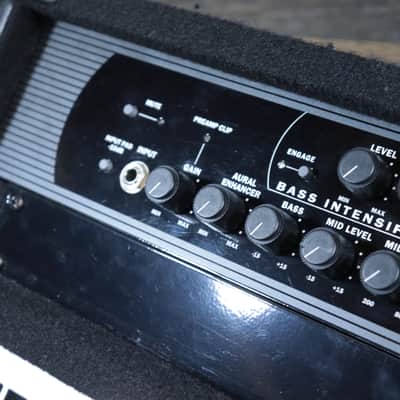 SWR WorkingPro 2x10C 400-Watt Solid State 2x10" Bass Combo Amplifier #M1543869 image 16