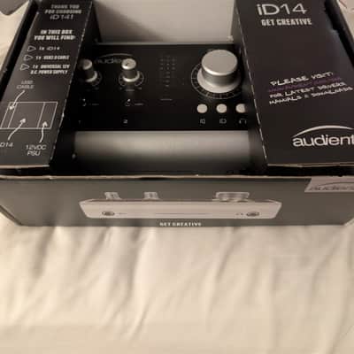 Audient iD14 Desktop USB Audio Interface - Black image 2