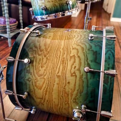 5 Piece Hendrix Drums Custom Walnut Tamo Ash Exotic Drum Kit image 5