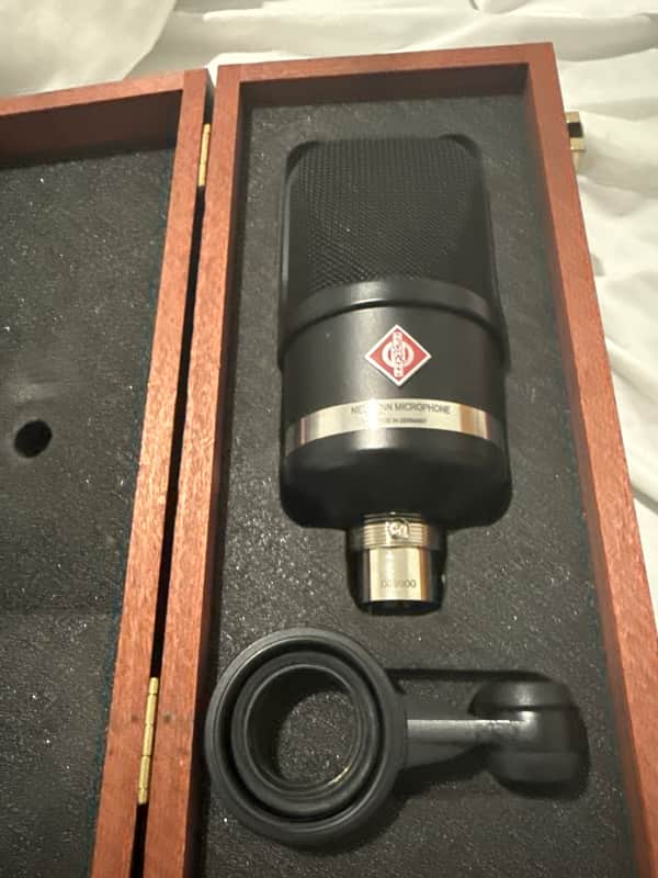 Neumann TLM107 - Black image 1