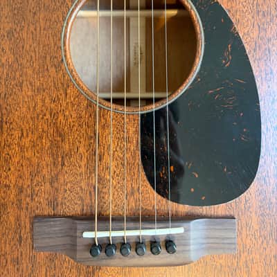 Martin 000-15M 2023/24 with case image 3