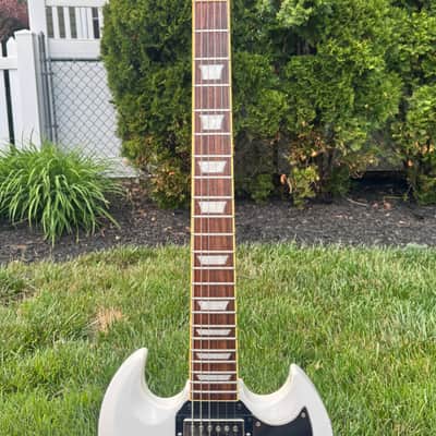 Upgraded Burny '63 RSG-55 White – Gibson SG Killer – Seymour