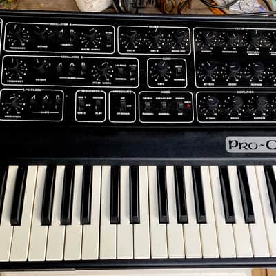 SEQUENTIAL CIRCUITS PRO ONE