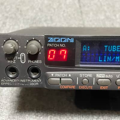 Zoom 9050 Advanced Instrument Multi Effect Processor image 2