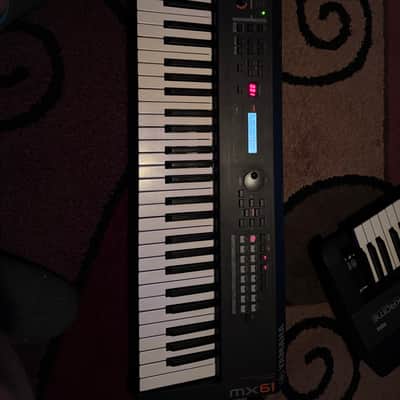 Yamaha MX61 61-Key Digital Synthesizer 2010s - Black
