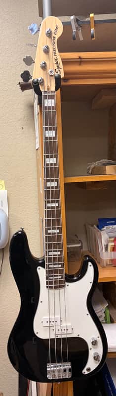 Fender Parts bass