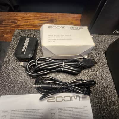 Zoom LiveTrak L-8 Digital Mixer / Recorder image 6