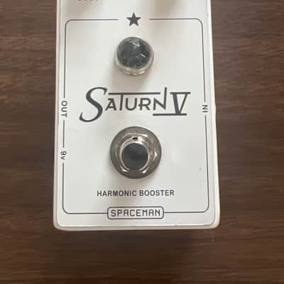Spaceman Saturn V - VERY RARE - White/White Edition image 2