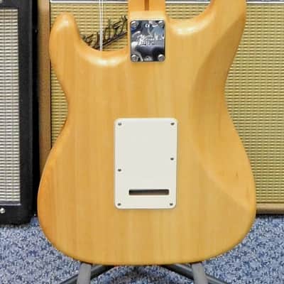 2000 Fender American Standard Stratocaster Electric Guitar w/Case! Seymour Duncan JB Jr Pickups! VERY NICE!!! image 6