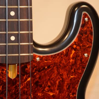 Atkinson P Bass 2012 Sunburst image 15