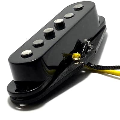 Strat Pure Vintage Middle Position Dedicated Pickup, Early Strat Performance AlNiCo 5 Single Coil, Black Cover image 1