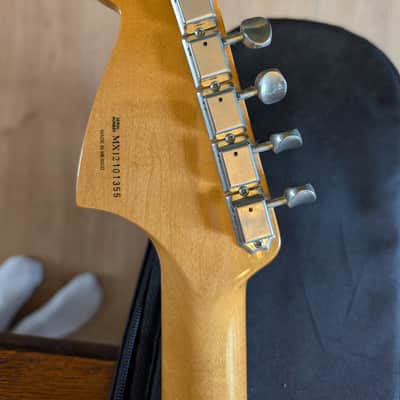 Fender Pawn Shop Mustang Special 2013 - 3-Color Sunburst image 3