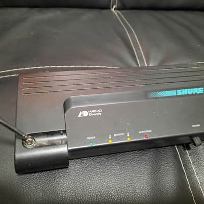 SHURE T4V wireless microphone system receiver ONLY AS IS image 5