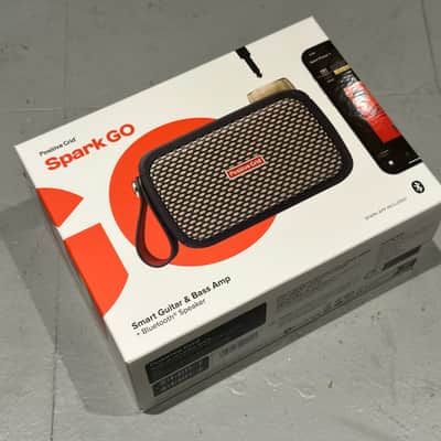 Postive Grid Spark GO 5-watt 1 x 2-inch Combo Amplifier - White image 5