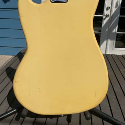 Fender Musicmaster Bass 1972 - 1979 - Olympic White image 13