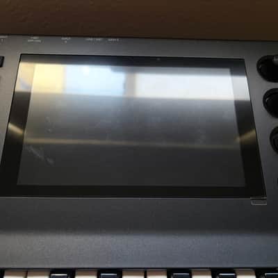 Akai MPC Key 61 Standalone Workstation Synthesizer 2022 - Present - Black image 6