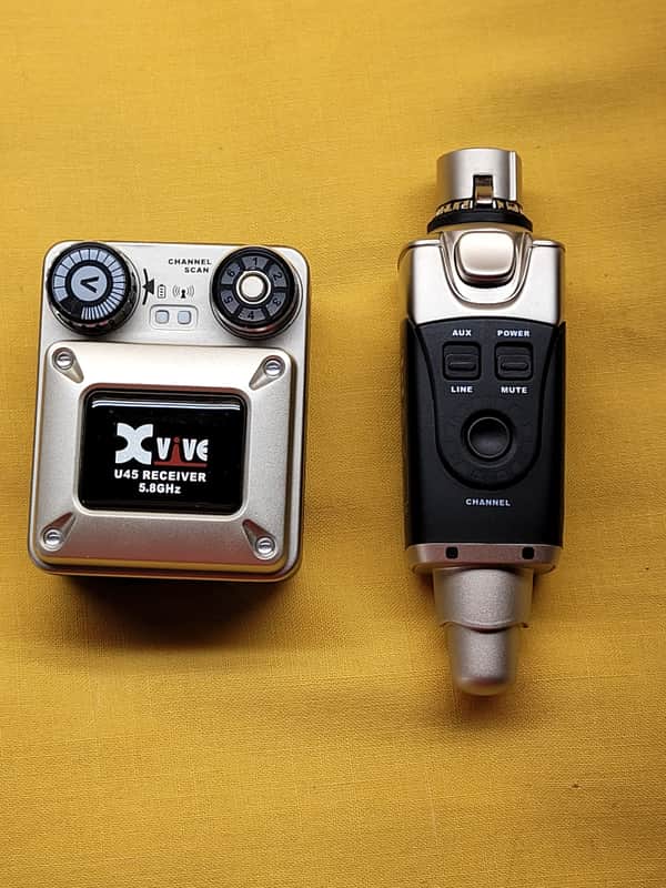 Xvive U45 In-Ear Monitor System (#2) image 1