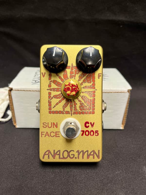 SUNFACE CV7005　ANALOG.MAN Analogman Sun Face CV7005 2023 - Gold | Reverb